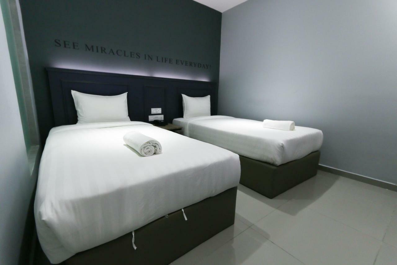 Hotel 99 Sri Petaling Kuala Lumpur Esterno foto